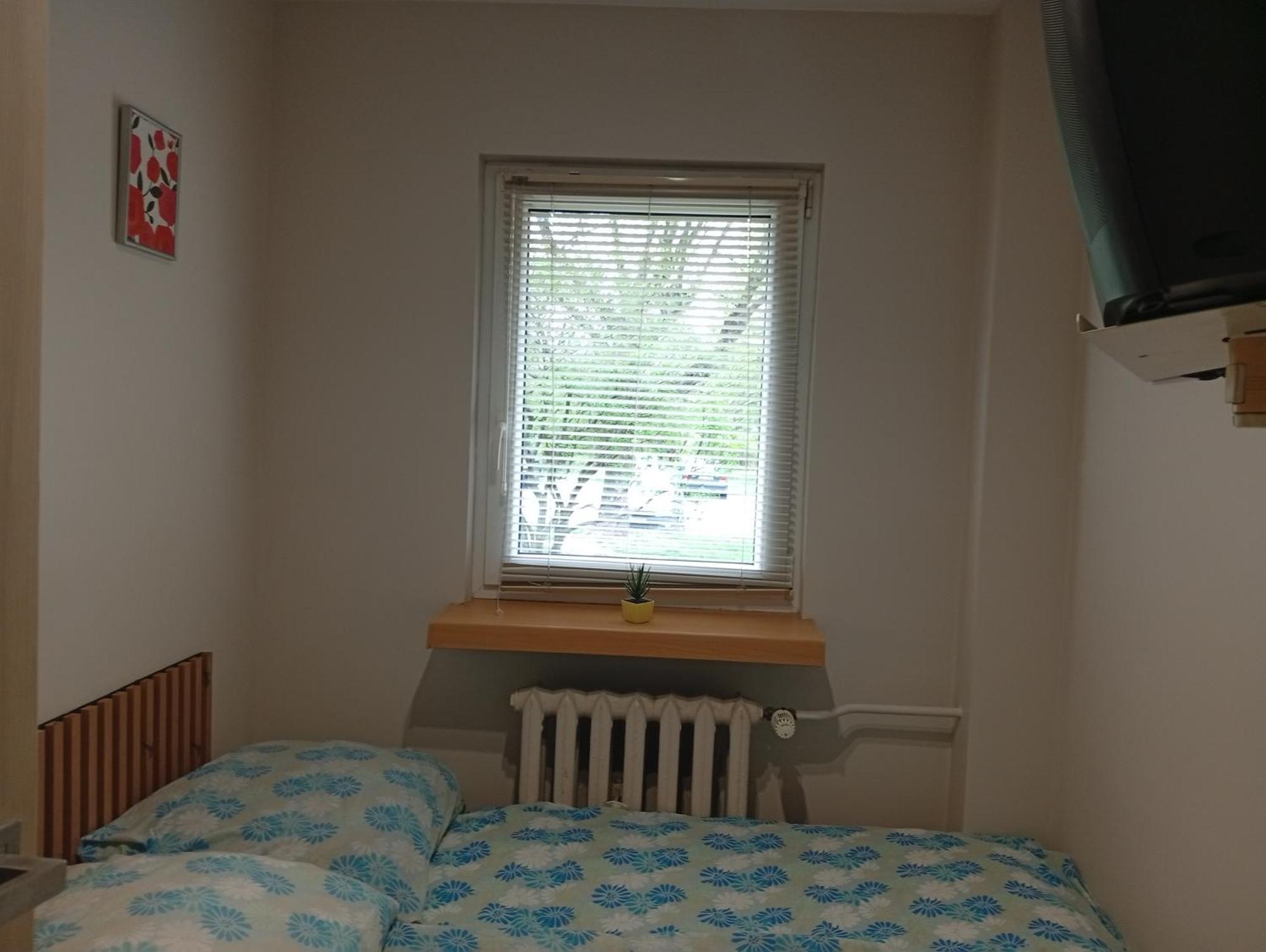 Apartament Zacisze 2 Big 4U Czestochowa Bagian luar foto